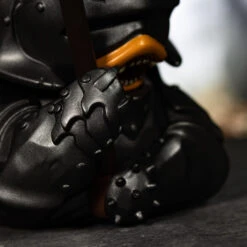 Badeente Numskull TUBBZ Cosplaying Duck - Lord Of The Rings - Uruk-Hai -Wohndekoration Geschäft LOTR TUBBZ Uruk Hai High Res 6